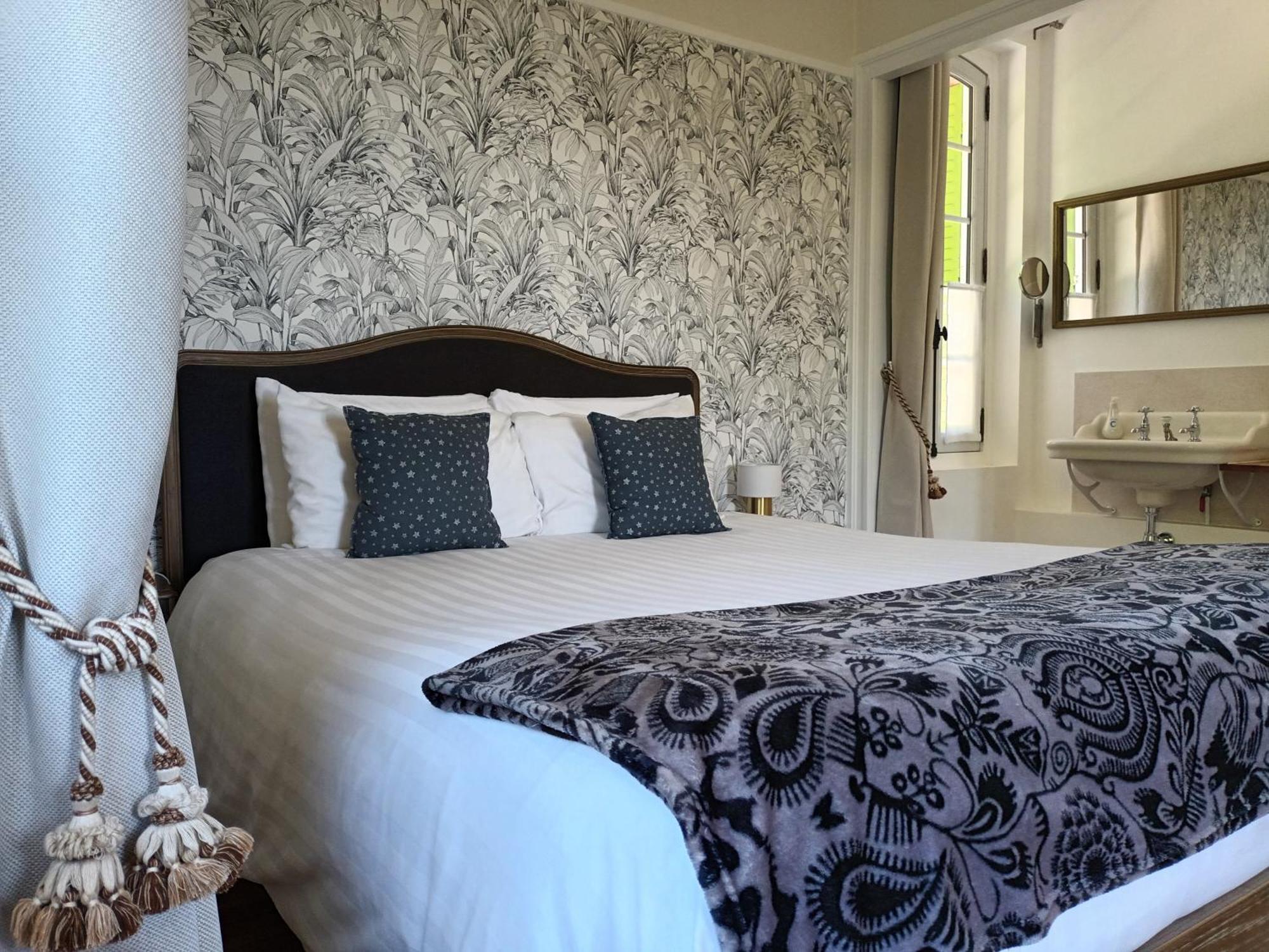 Le Manoir Du Cerf * Gaillon-sur-Montcient